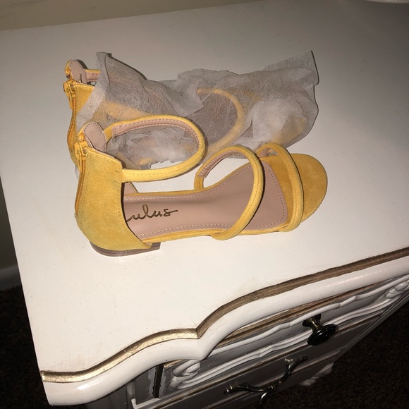 Shoes - Picture 1 of 6